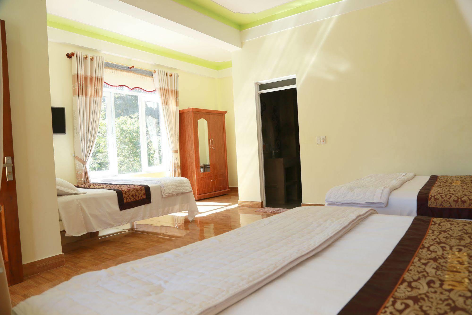 โรงแรมฟอง ญา มิดทาวน์ Cu Lac ภายนอก รูปภาพ