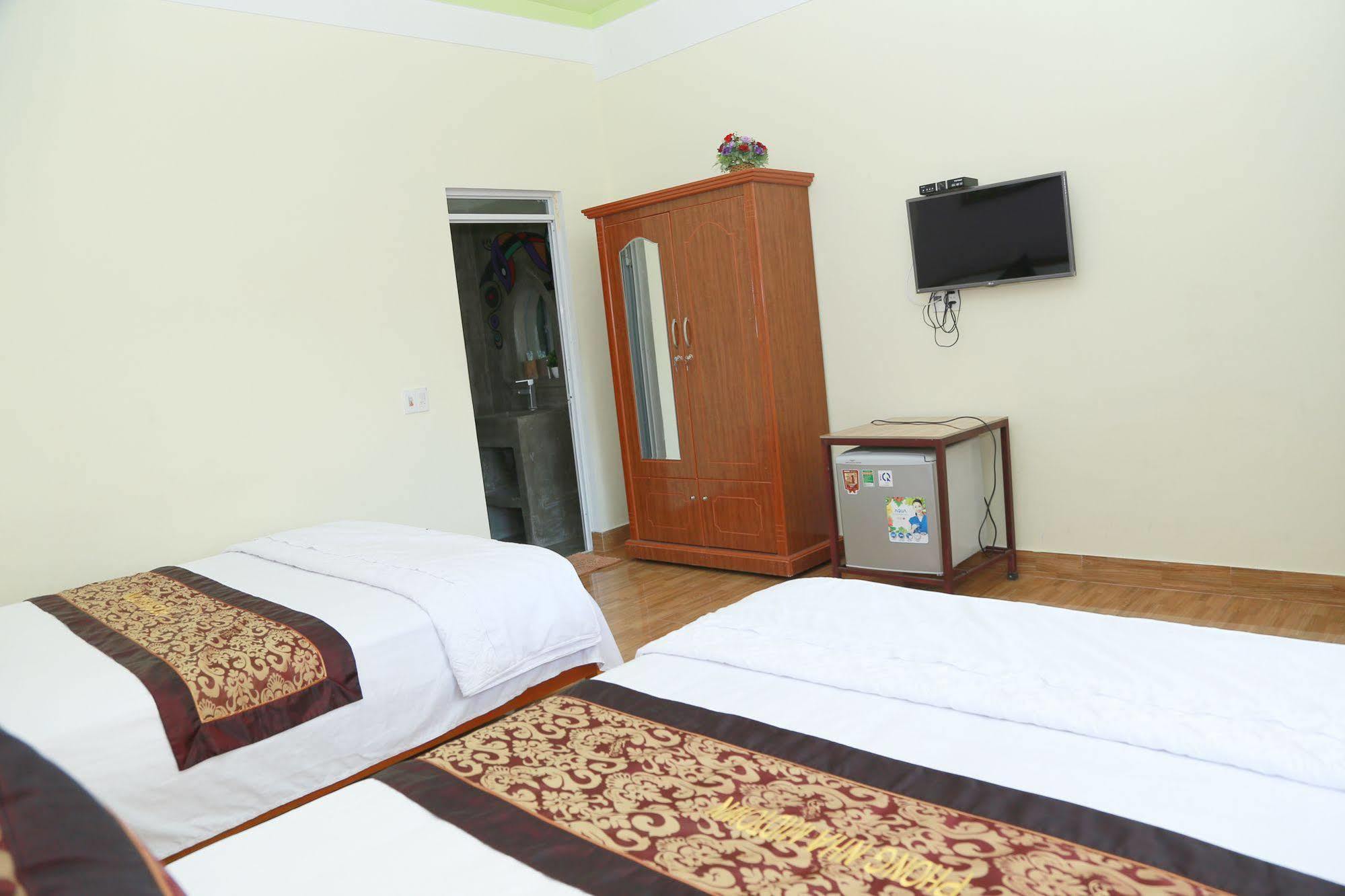 โรงแรมฟอง ญา มิดทาวน์ Cu Lac ภายนอก รูปภาพ